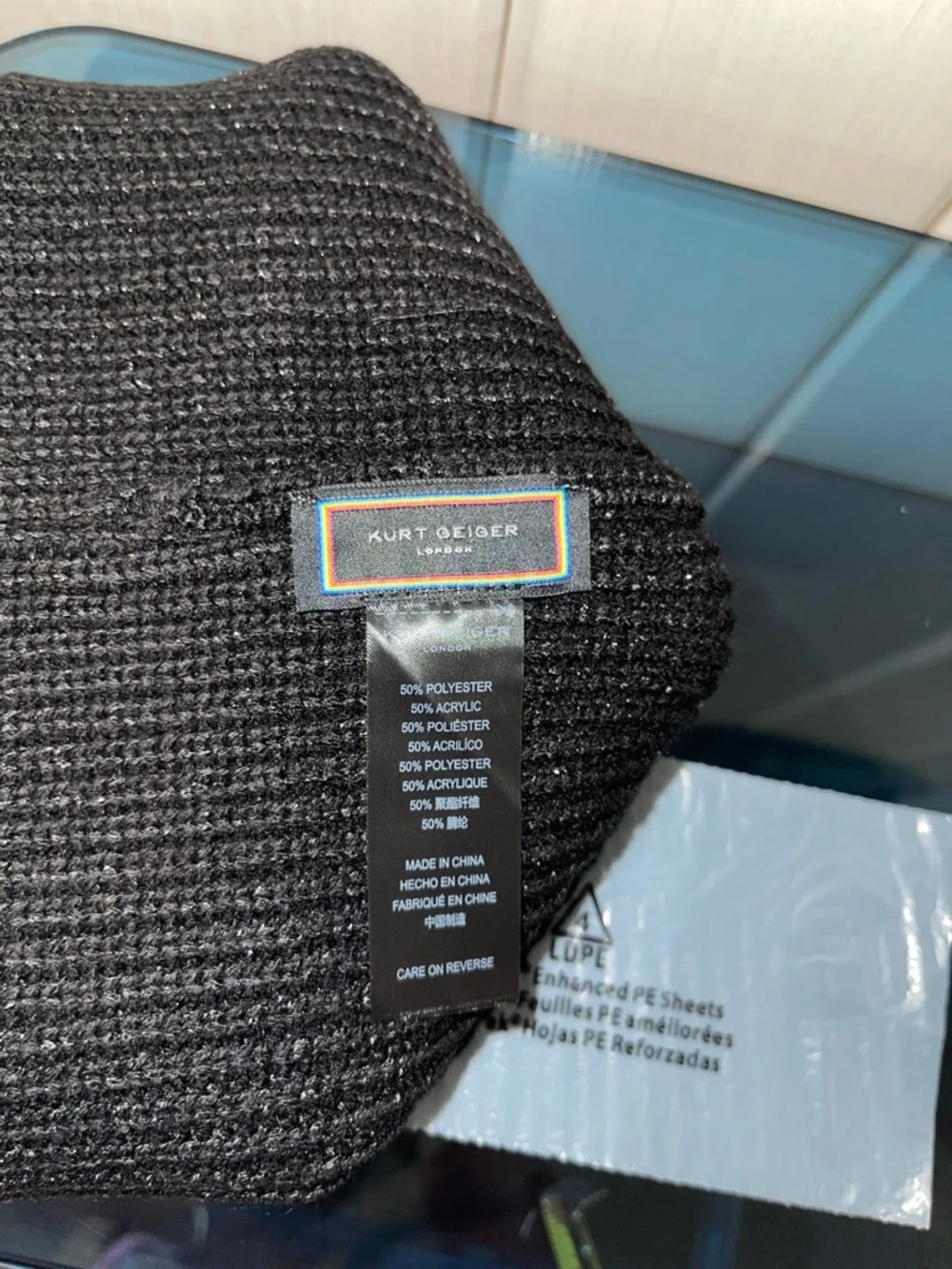 Kurt Geiger London Shimmer Black Sparkle Knit Beanie Winter Hat Eagle NWT - Picture 7 of 8